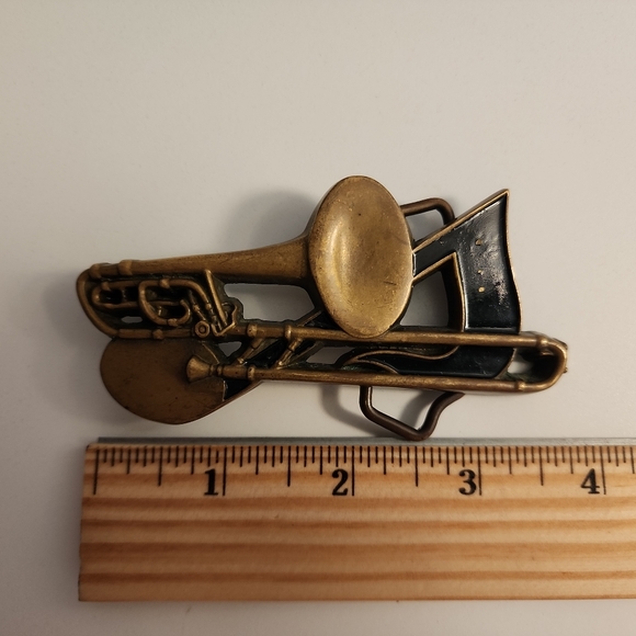 VINTAGE 1982 TROMBONE & MUSICAL NOTE BELT BUCKLE BY BARON BUCKLES, SOLID BRASS - Picture 6 of 7